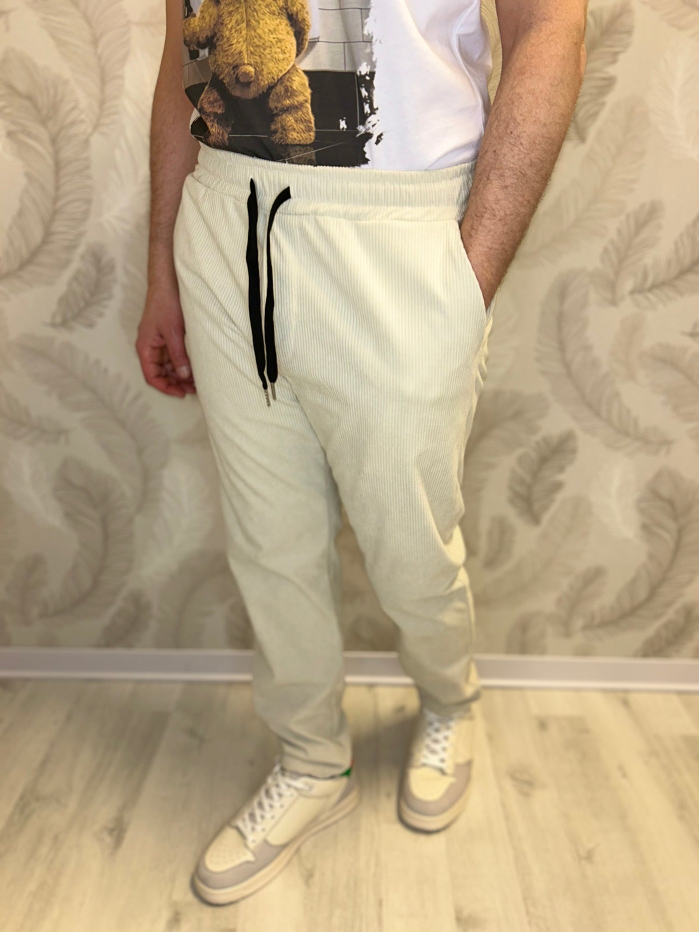 Pantalone “laccio”