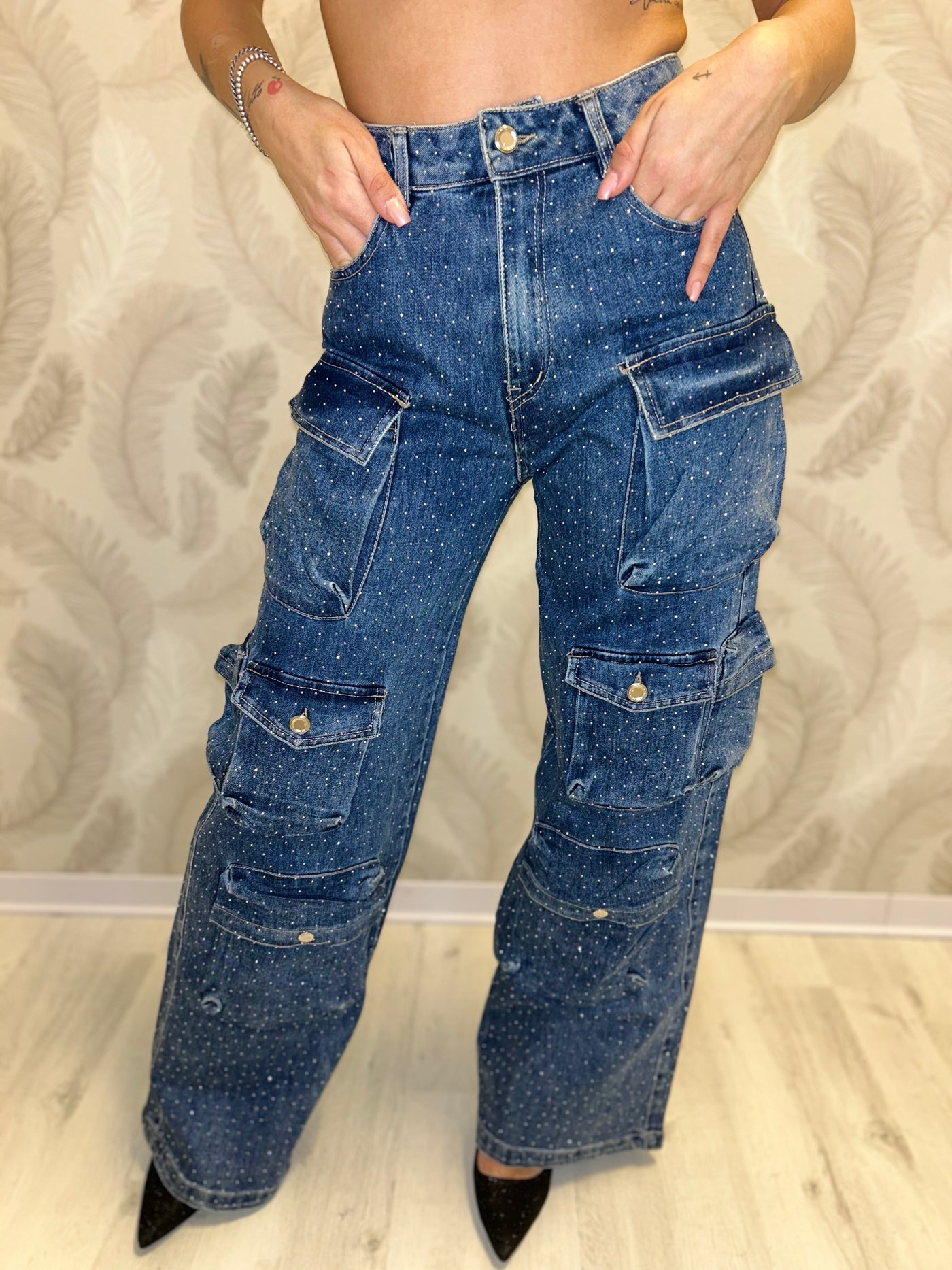 Jeans cargo strass